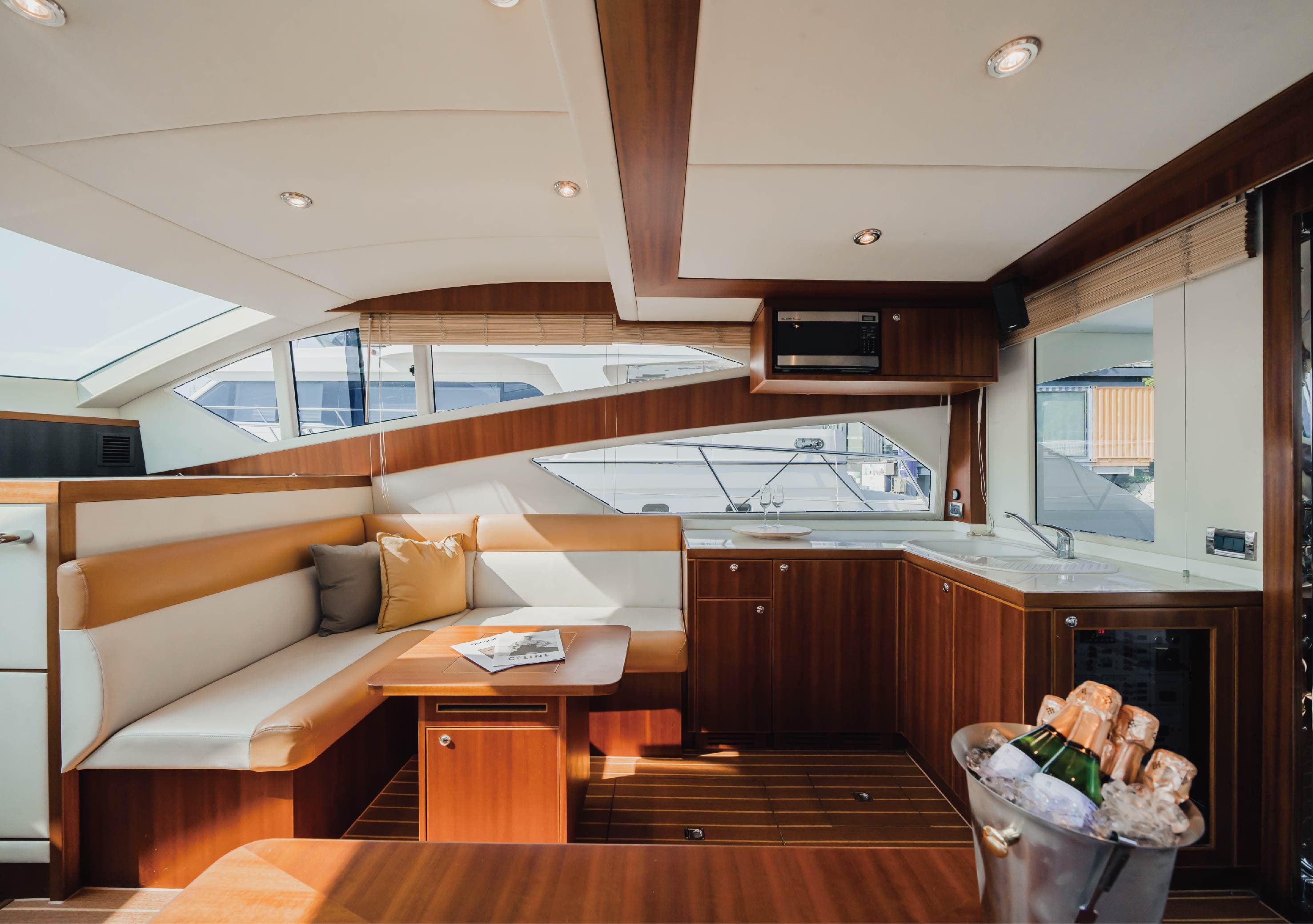 嘿棚攝影棚 No.14 派對遊艇 cover