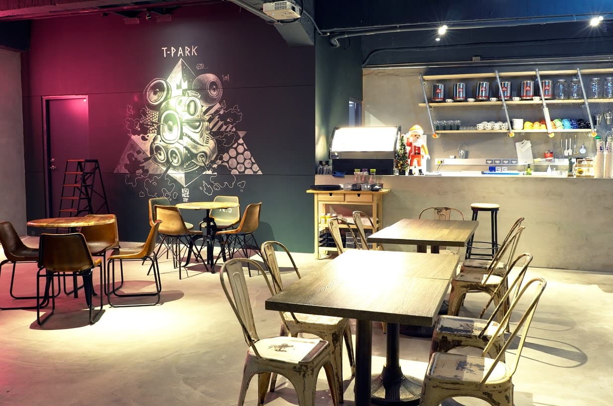 T-PARK Café&eatery 空間照片 3