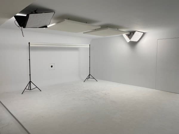 永春捷運站攝影棚