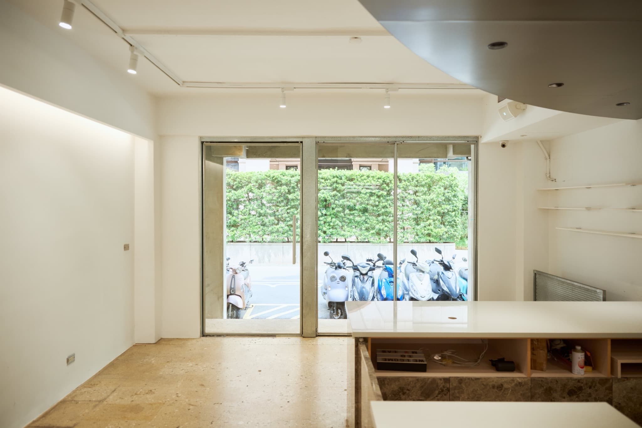 MIRACLE X LAB 實景攝影棚 cover