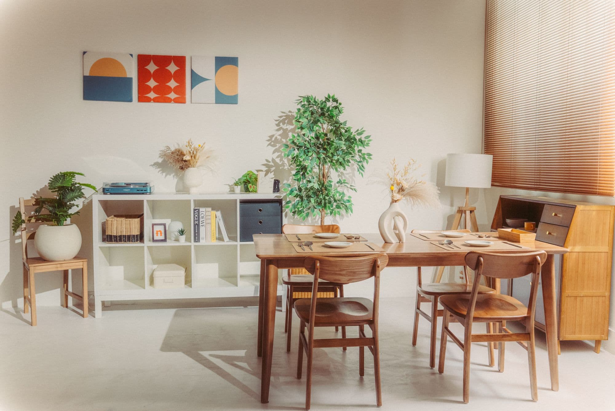 松山南港●青城攝影棚 大面窗日光廚房攝影棚/可真實炊煮/現代ins風家景/辦公室商業景/浴室景/臥室 cover