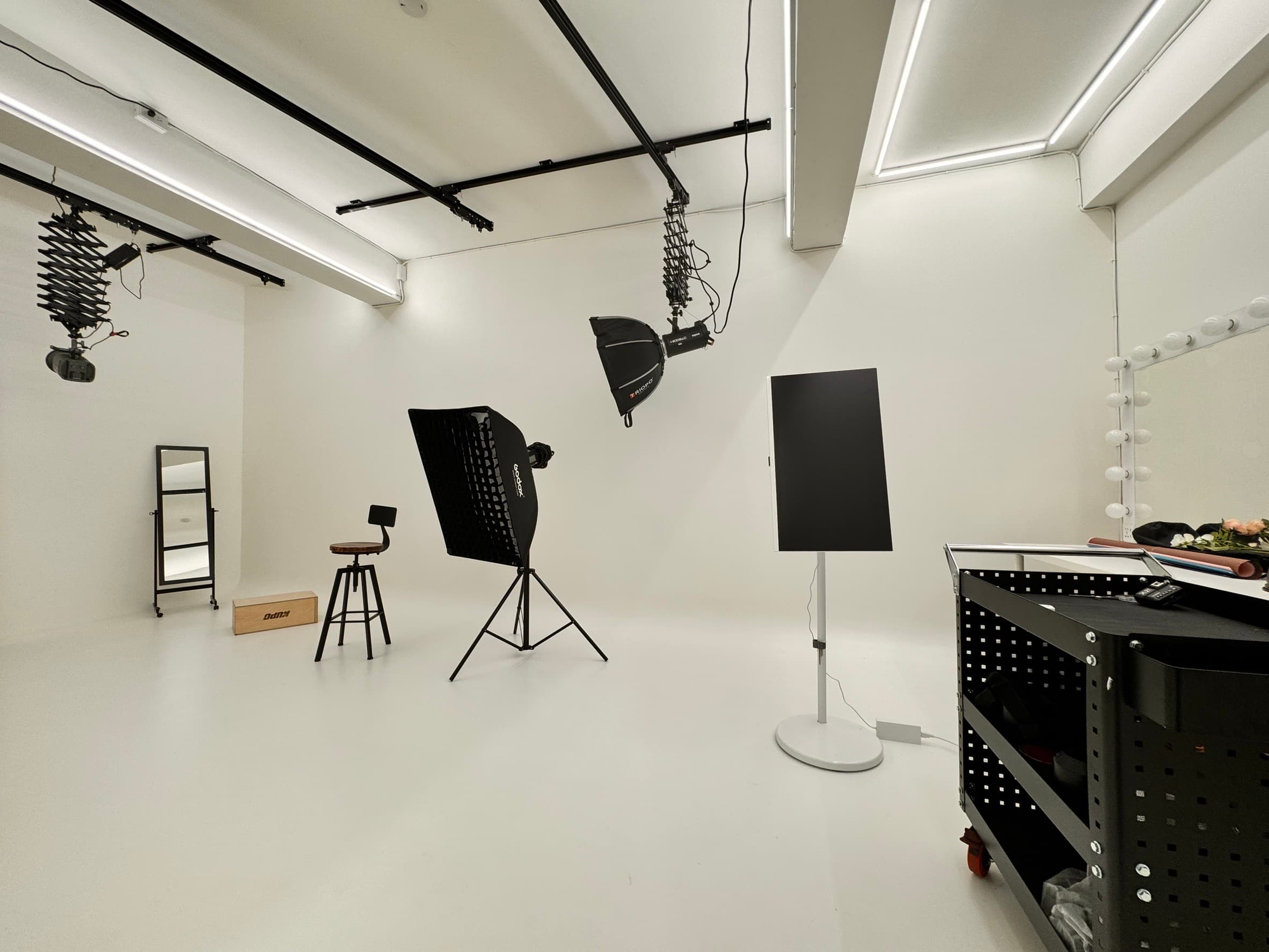 X-face/場地出租/抓週場地/素背景/無縫牆/教學講座場地使用/形象拍攝 3