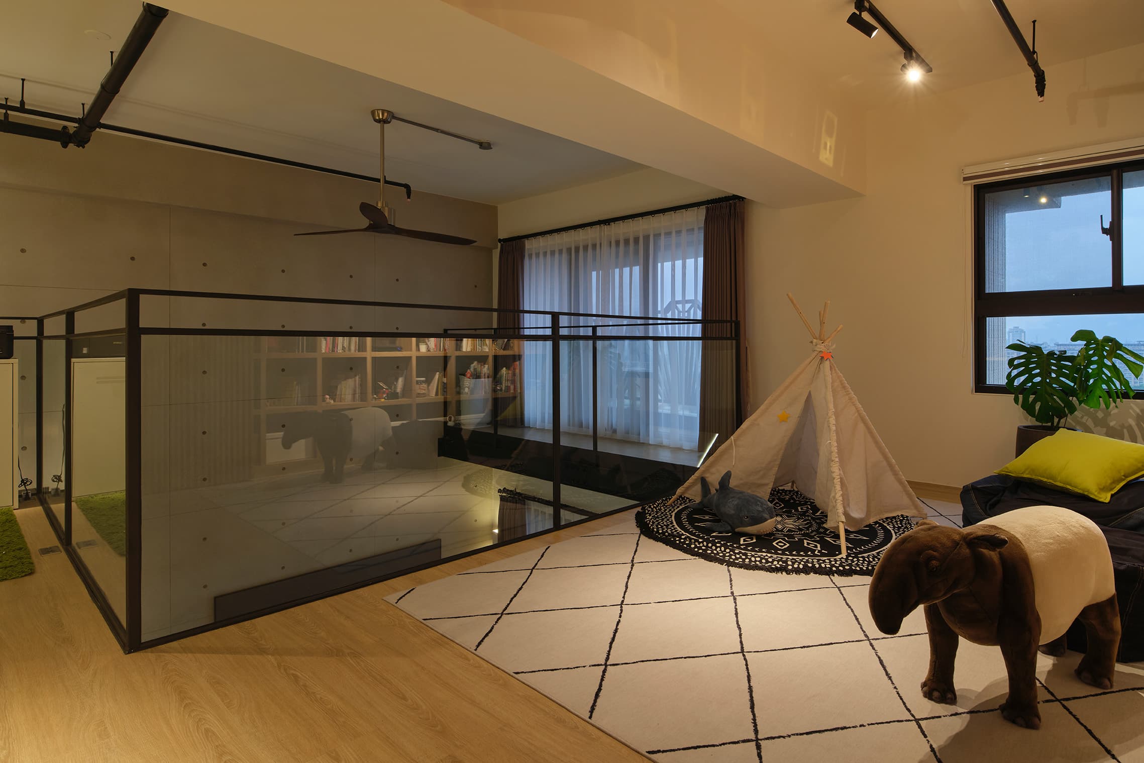 導演家攝影棚/工業風挑高樓中樓 2