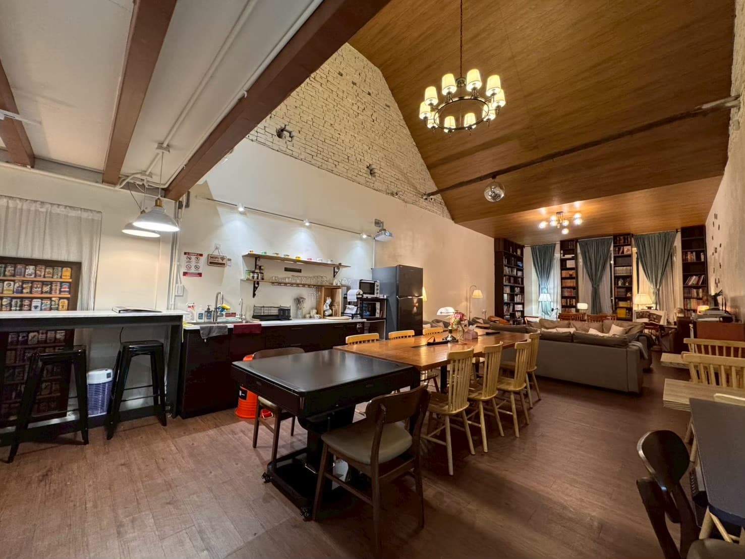 歐式挑高閣樓｜台北車站｜歐式居家風實景棚 2