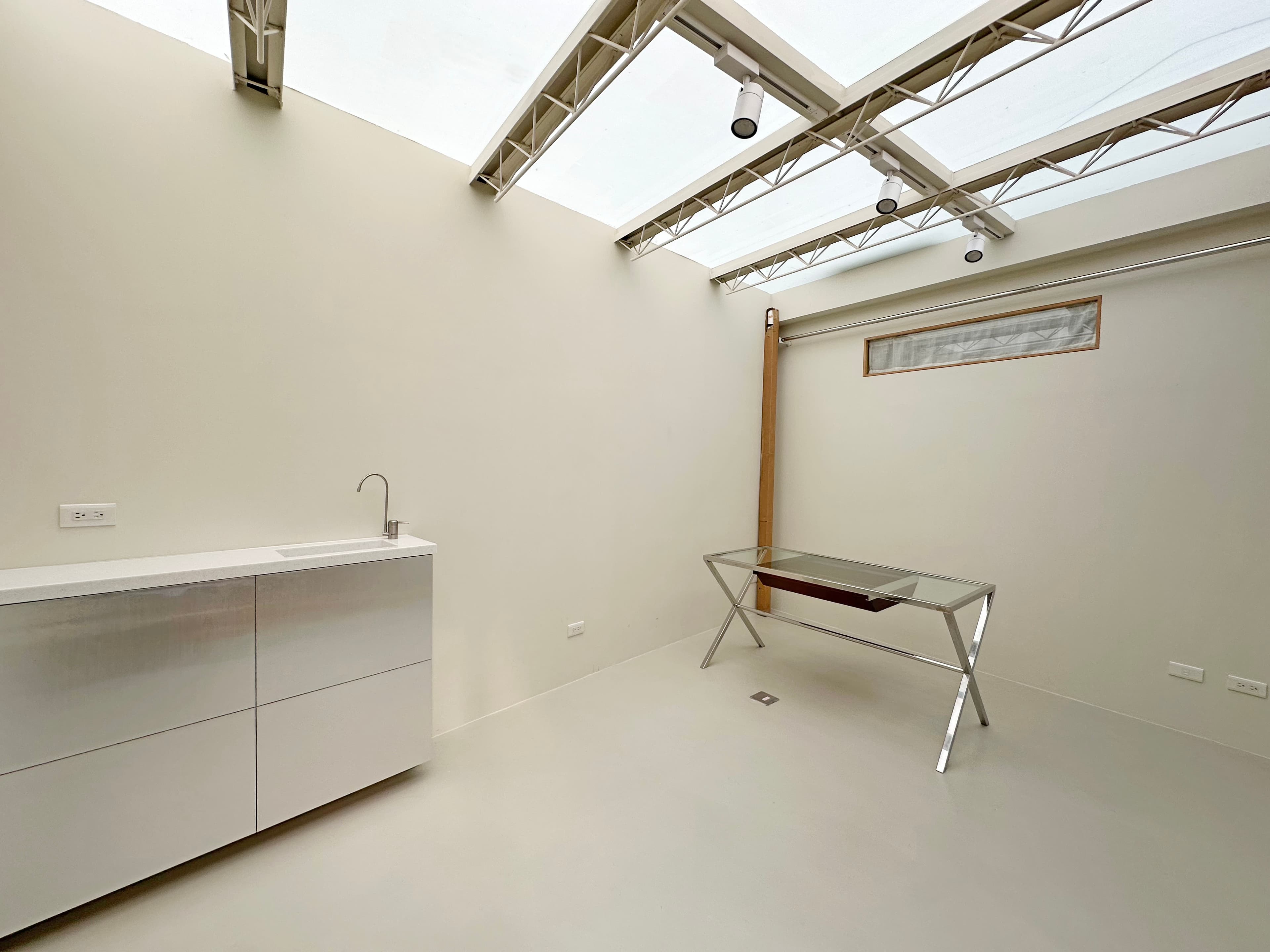 ENFIN LAB自然光攝影棚 1