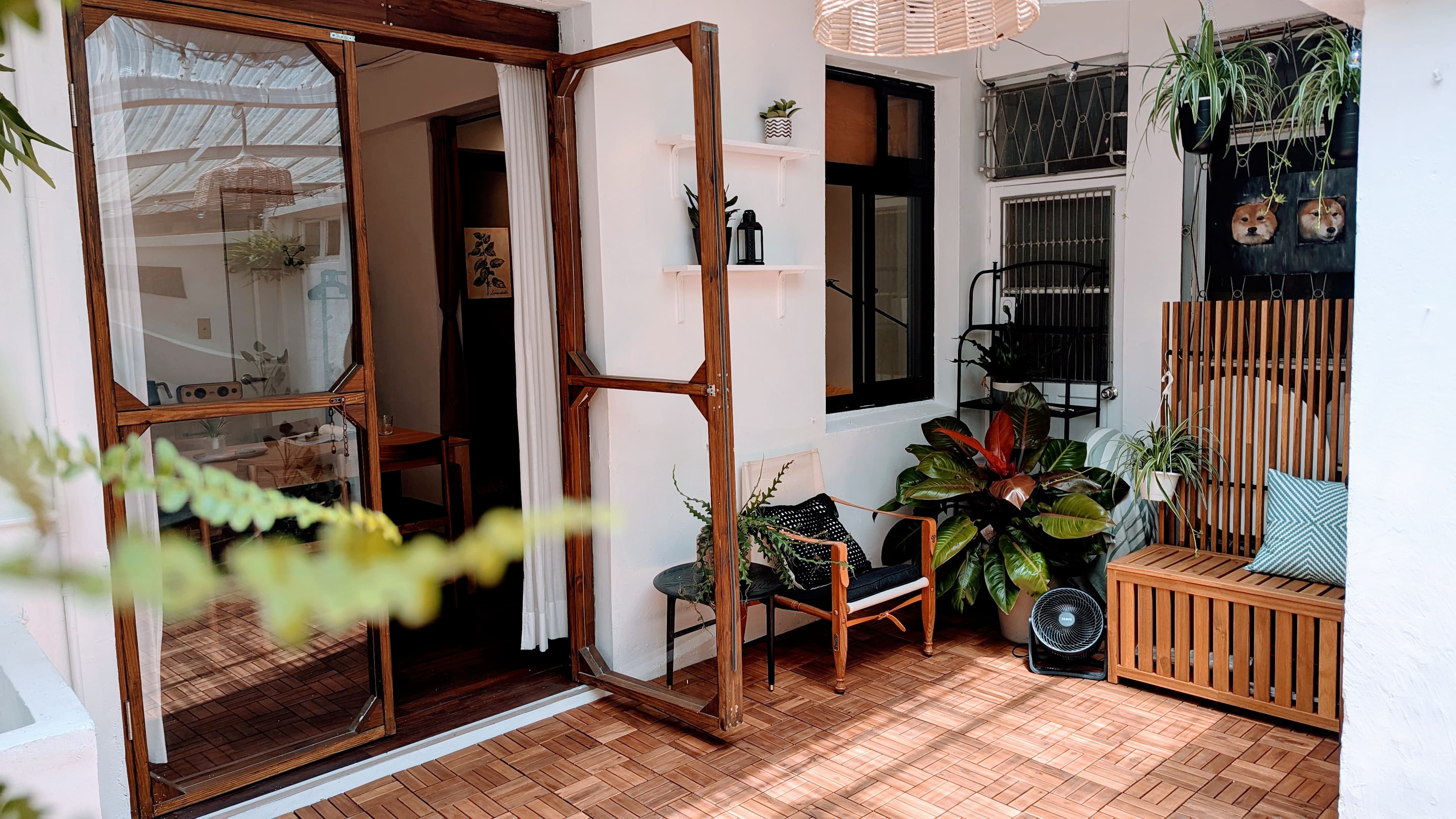 風格居家小陽台餐廳實景棚 cover