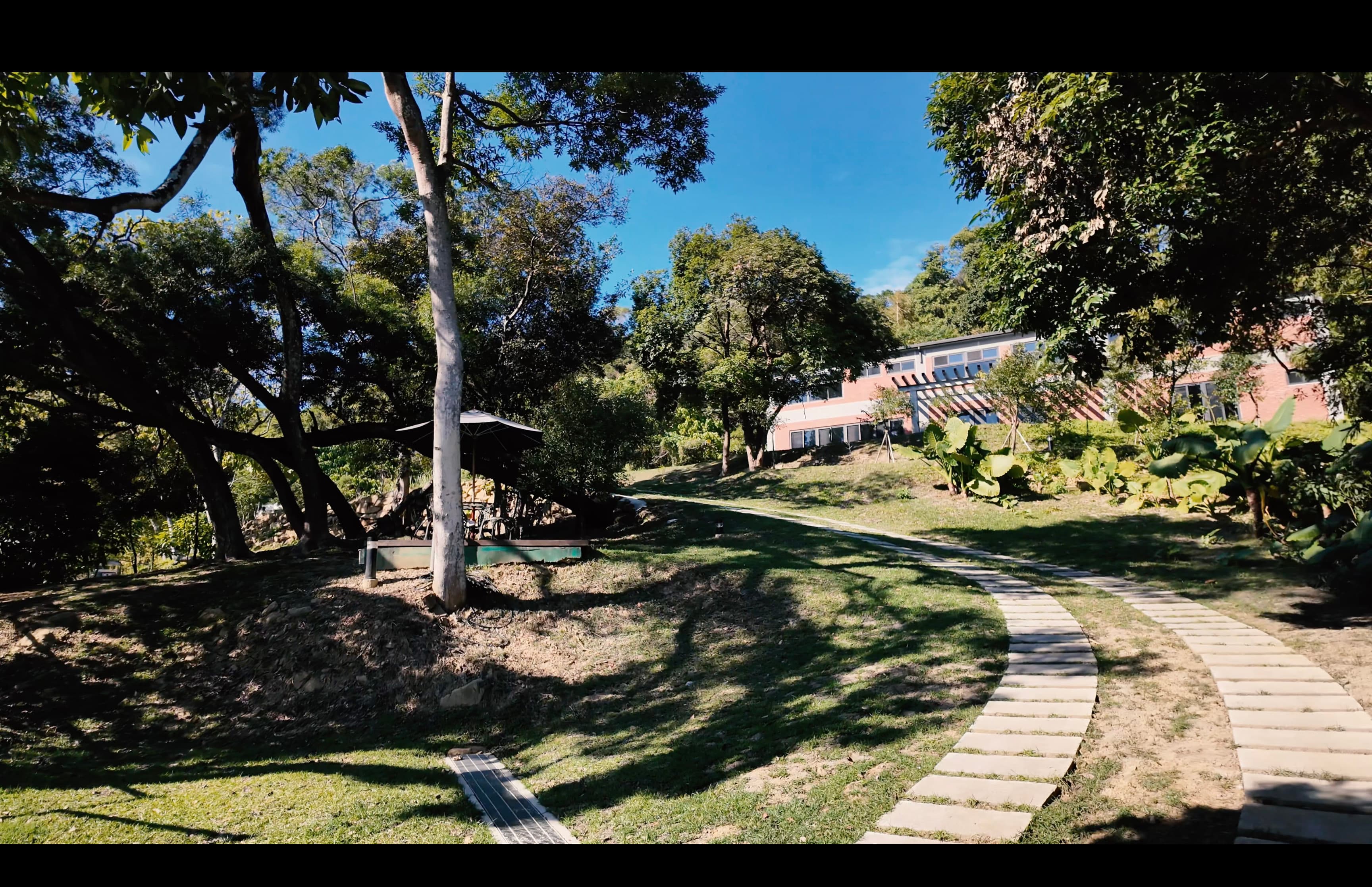 青山綠地庭園距離內湖利達片場只要10分鐘車程 1