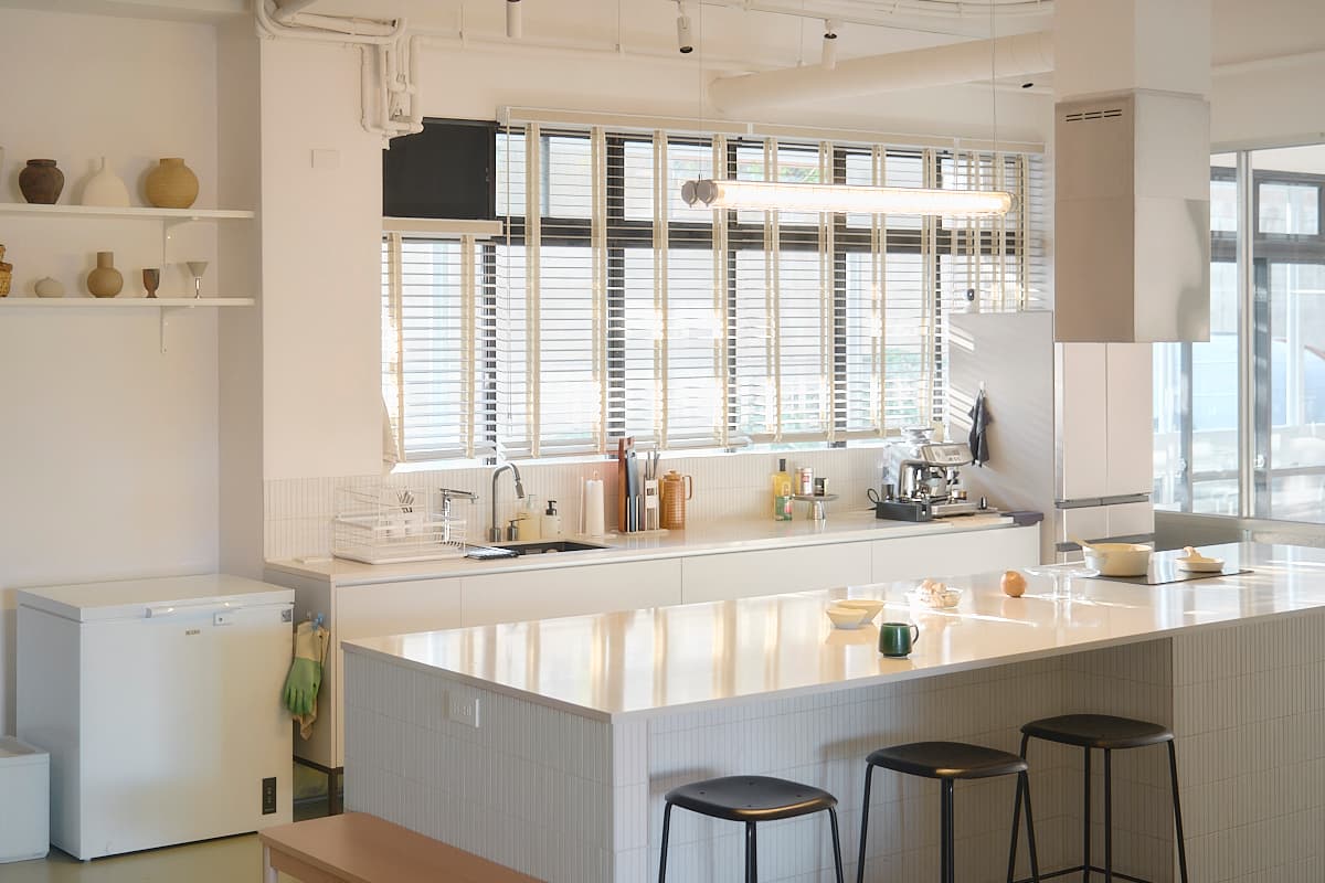 Ahouse攝影棚 cover