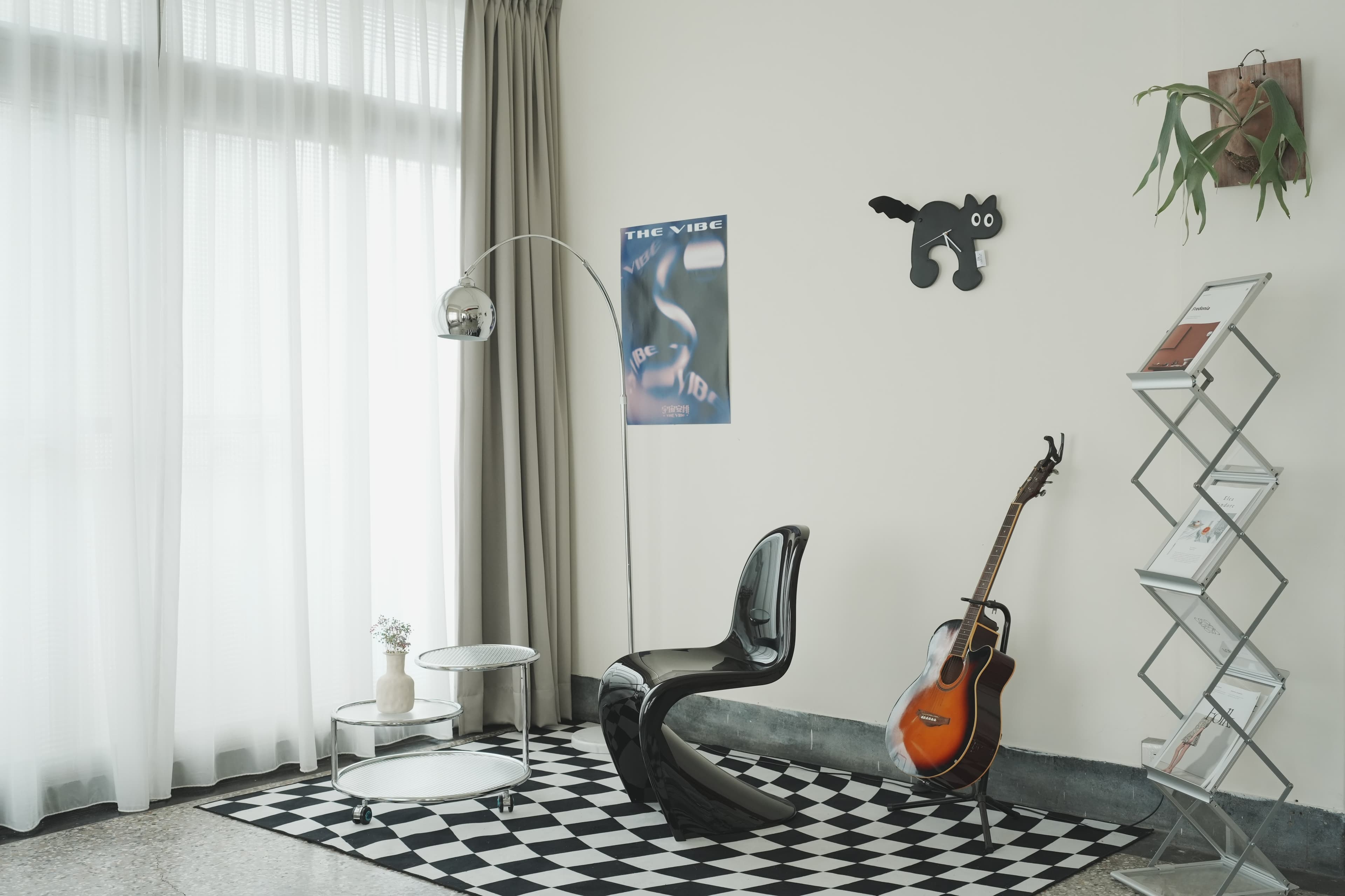 The Vibe 宇宙安排攝影棚 cover