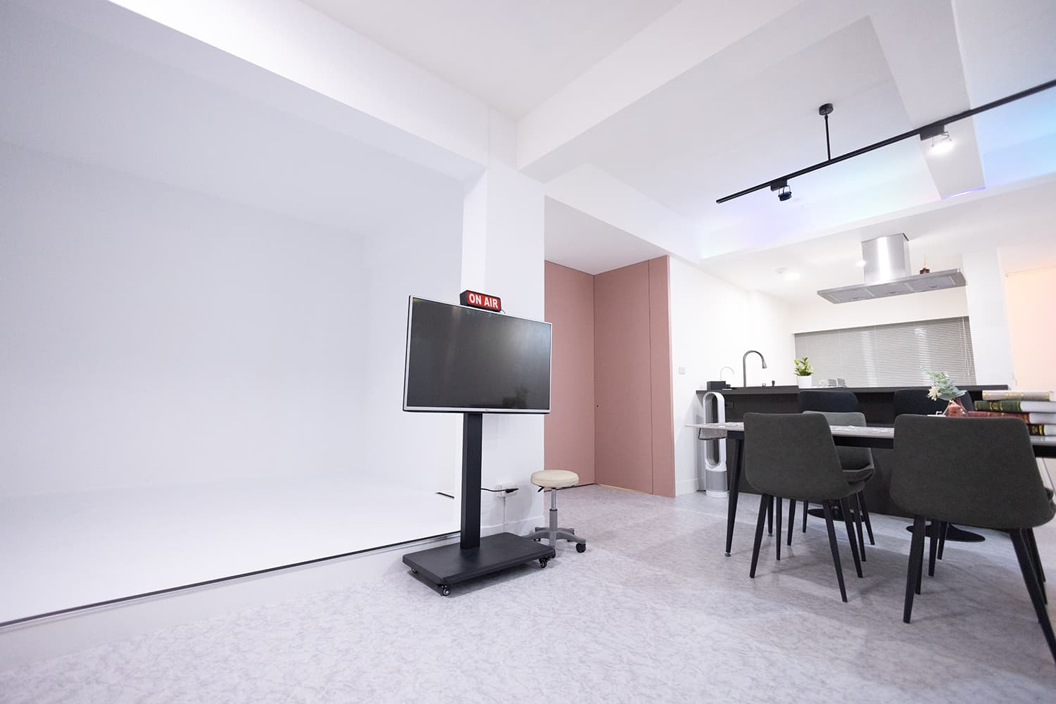 MotionJet Collection Artspace cover