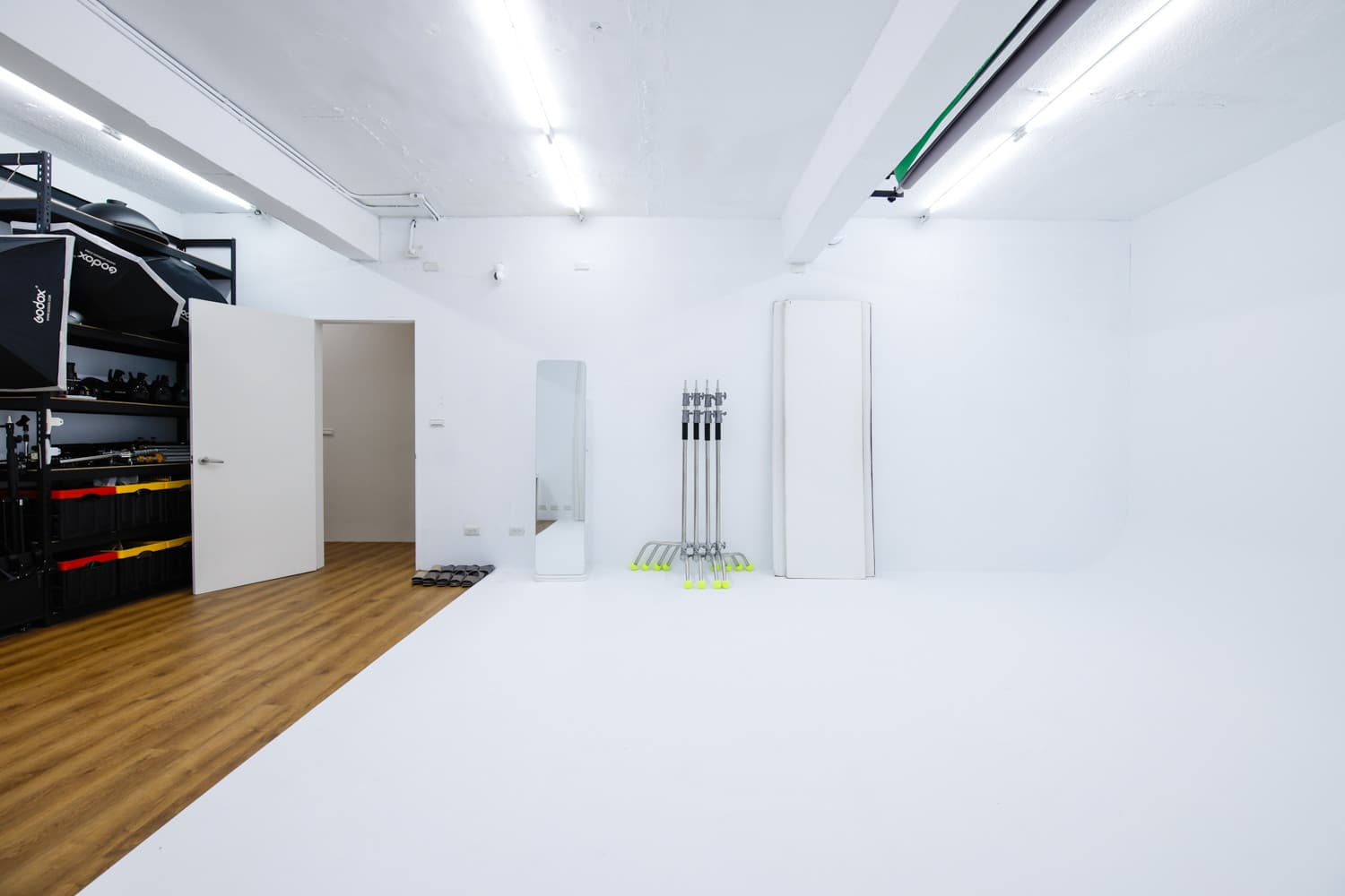 當下攝影棚 (Dang Xia)