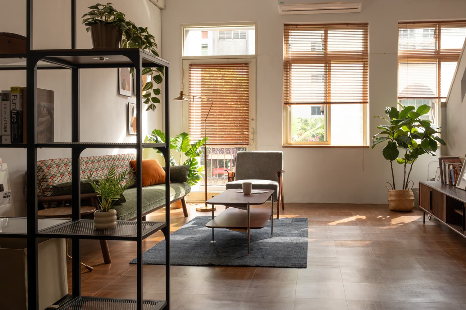 中山南西2樓✦果得影像 ​落地窗光居家景X白棚／客廳、臥室、書房兼備／自由變換景片／中山捷運站3分鐘 4