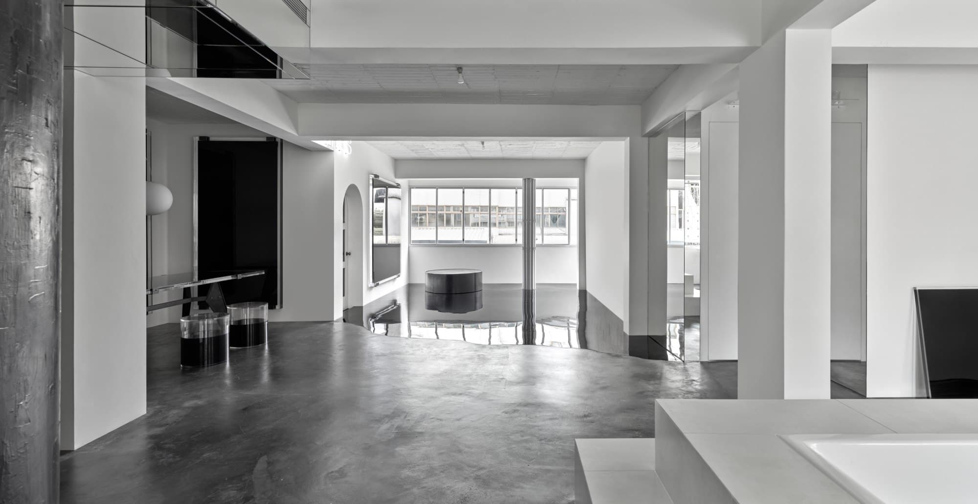 HOTEL YOLO 永生旅店 cover