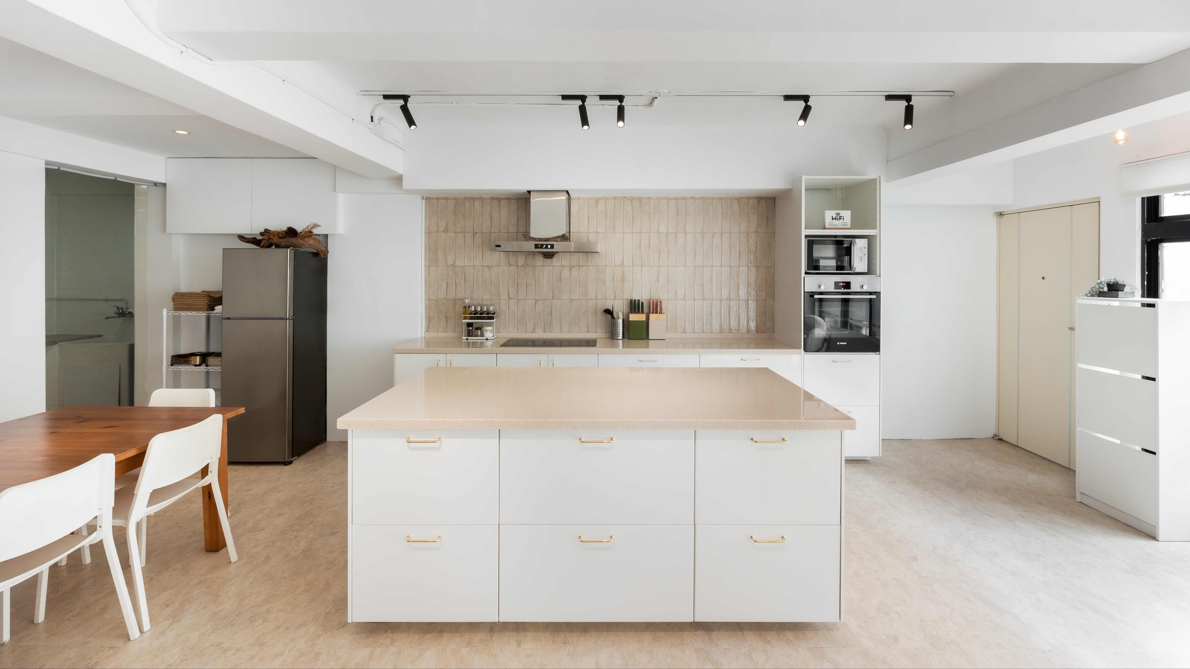 信二家廚ShinjiLiving-新生店-可開火廚房實景攝影棚、台北共享廚房 cover